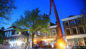 Brandweer donderdagavond ter plaatse op Lange Geer voor brand studentenwoning